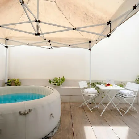 & Relax Aesthetic 50m Dal Mare アパート
